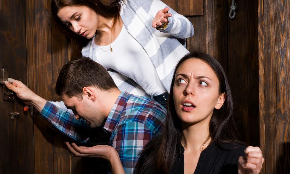 Escape the Bar: Escaperoom Geries Café