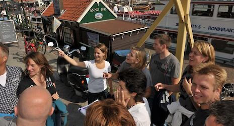 Zing, Lach en Bewonder